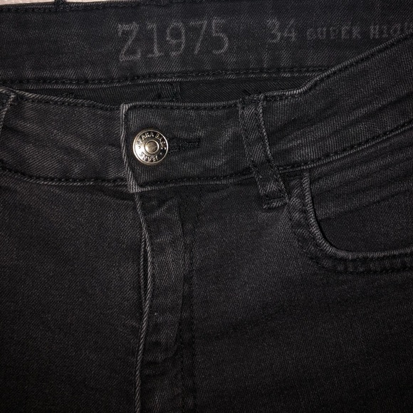 🖤FINAL SALE🖤 Zara Z1975 Skinny Jeans Black Mid Rise Size 2 — Slim Fit Classic - Picture 10 of 11